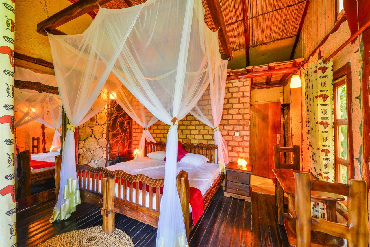 Serenada Eco Resort Mukono Town ภายนอก รูปภาพ