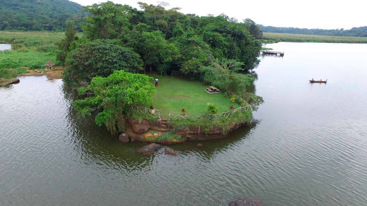 Serenada Eco Resort Mukono Town ภายนอก รูปภาพ
