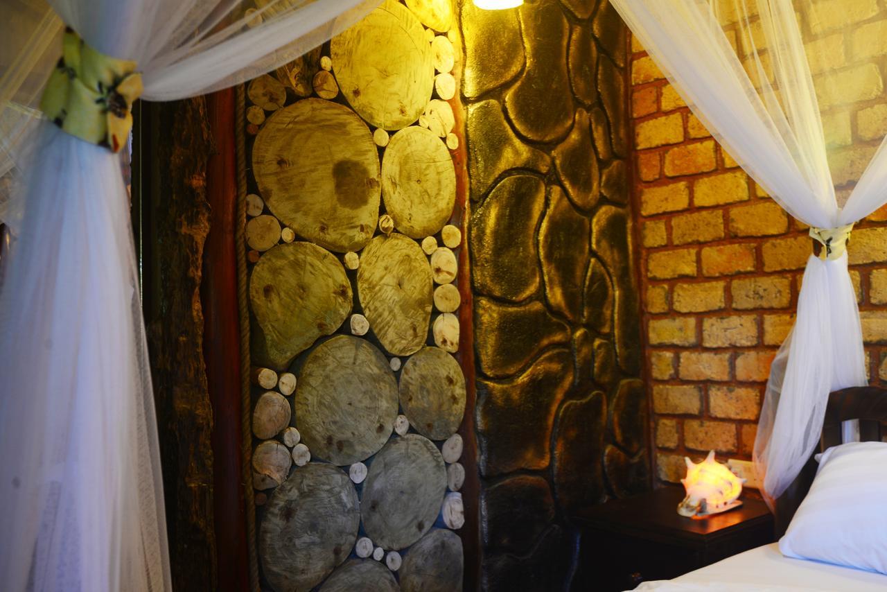 Serenada Eco Resort Mukono Town ภายนอก รูปภาพ
