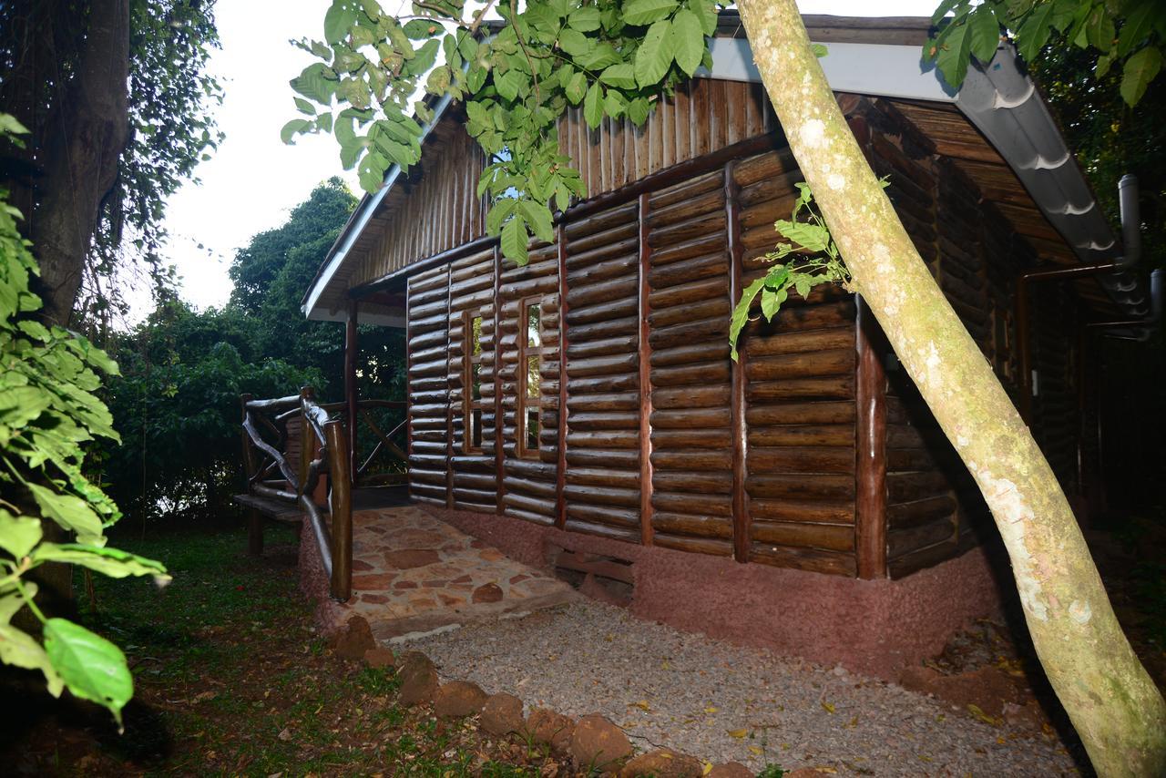 Serenada Eco Resort Mukono Town ภายนอก รูปภาพ